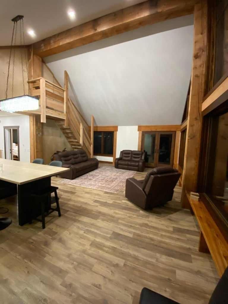 River Safari Mountain View Suite Blue River Buitenkant foto
